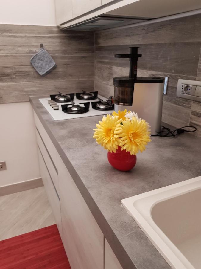 Trilocale Moderno In Centro Citta Apartment Turin Bagian luar foto